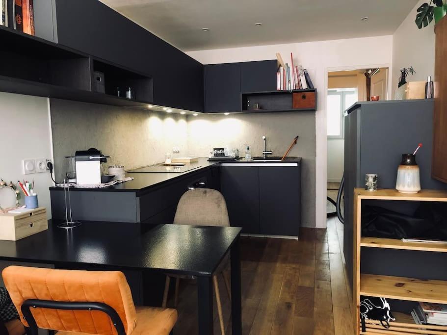 Logement De Charme Aux Carmes Toulouse Exterior foto